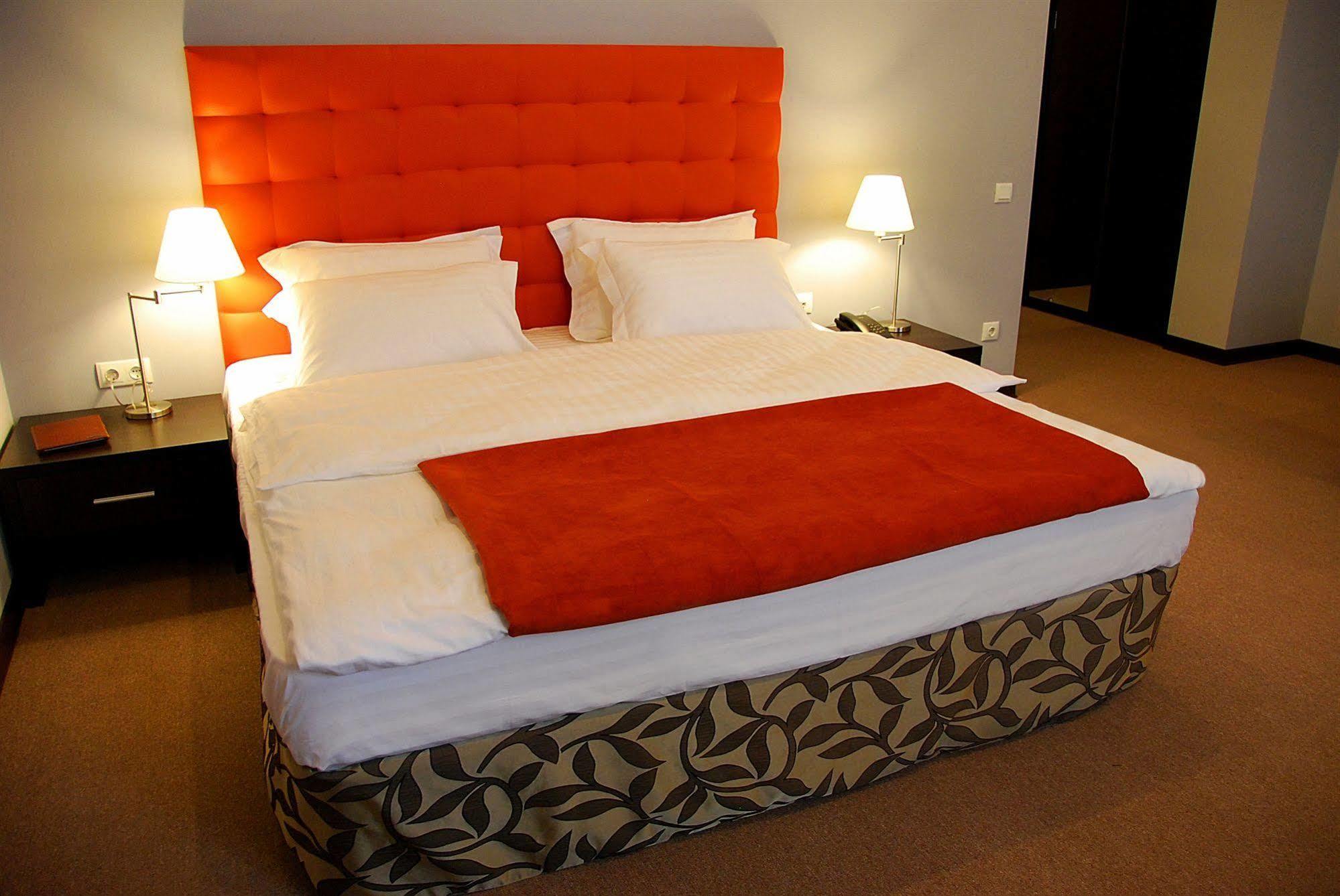 Bontiak Otel 4*
