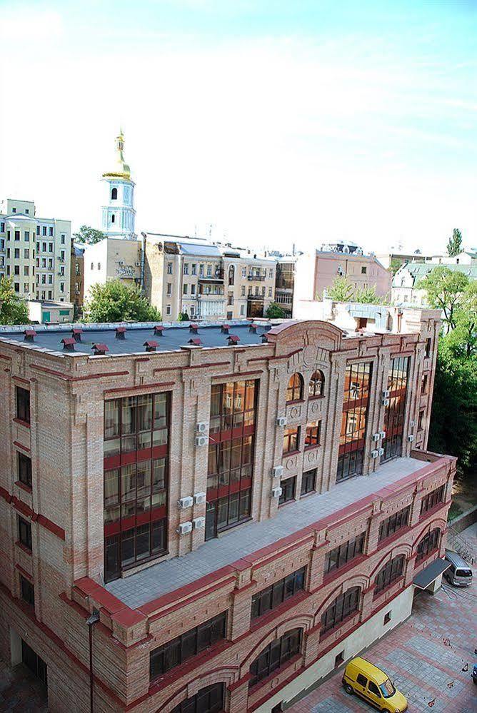 Hotel Bontiak